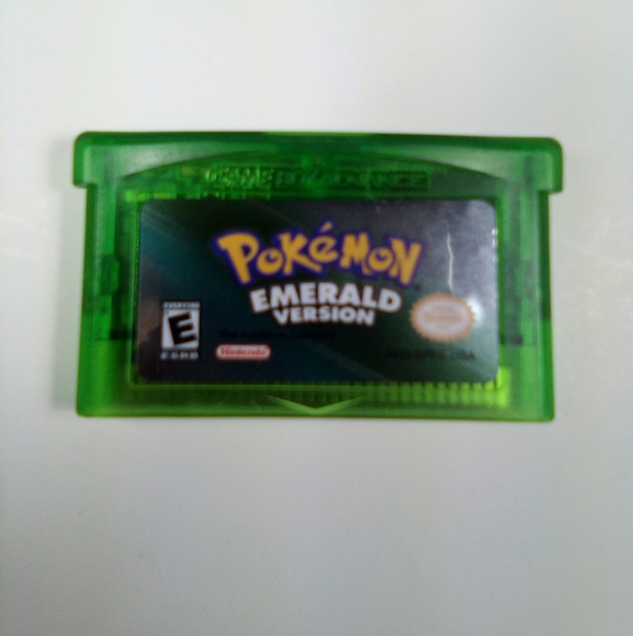 Pokemon Emerald Version For Nintendo Gameboy Advan